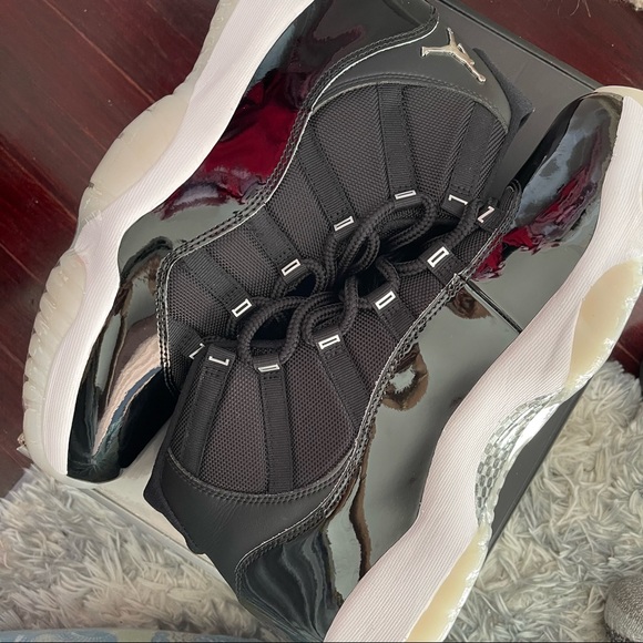 Air Jordan 11s Retro Black & White main image 14